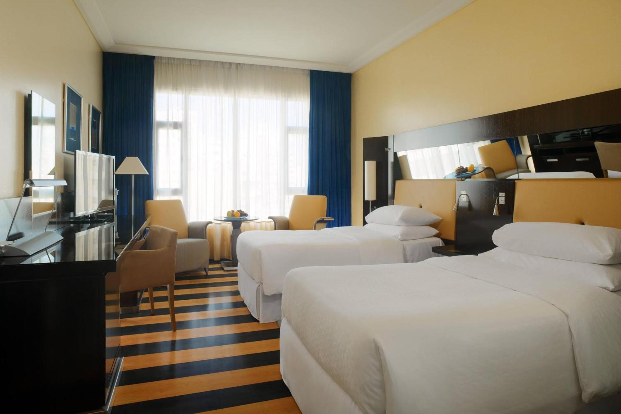 Four Points By Sheraton Le Verdun Beyrouth Extérieur photo