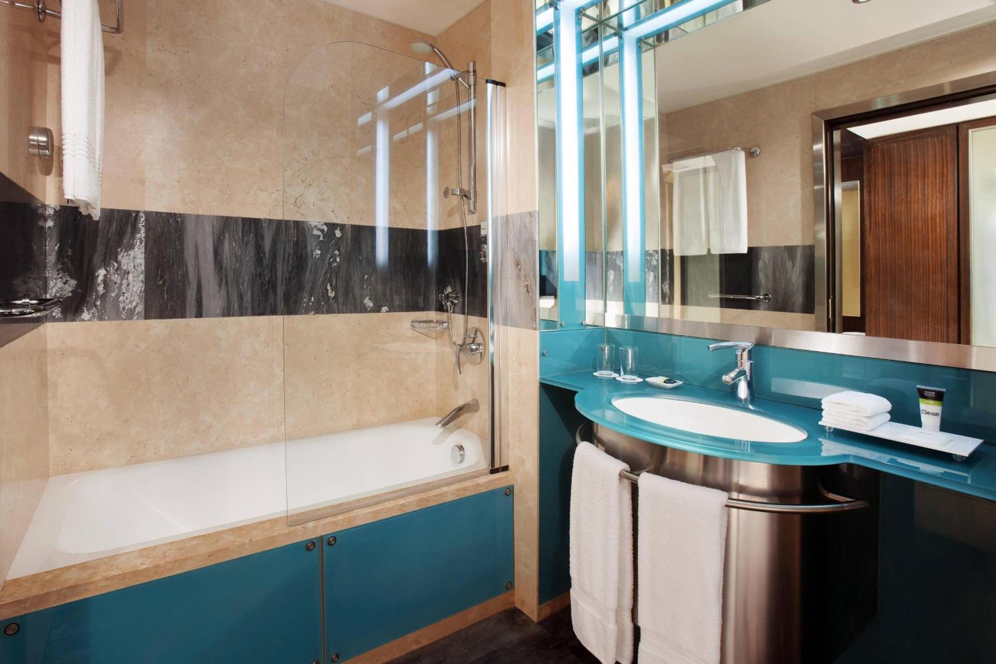 Four Points By Sheraton Le Verdun Beyrouth Extérieur photo