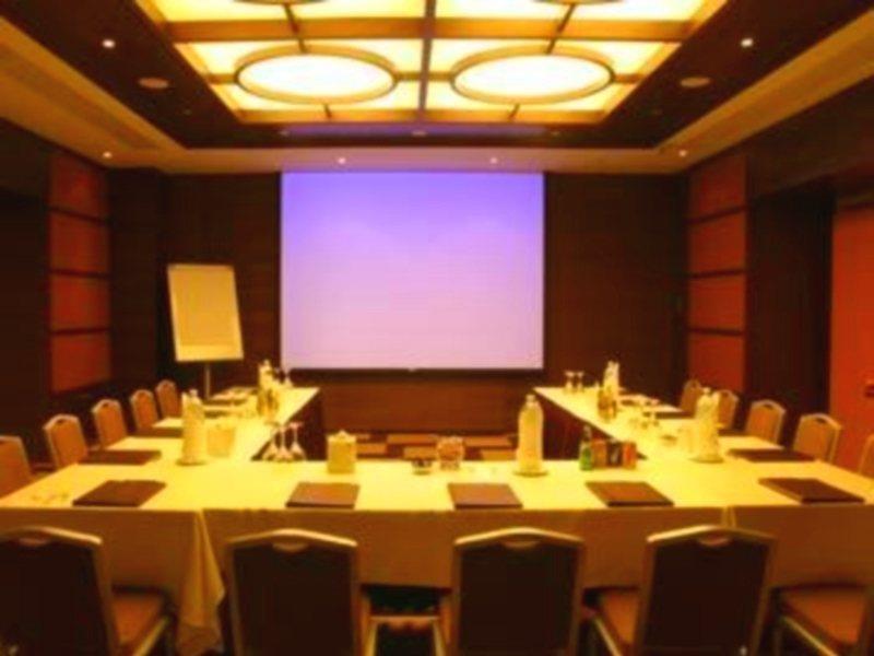Four Points By Sheraton Le Verdun Beyrouth Extérieur photo