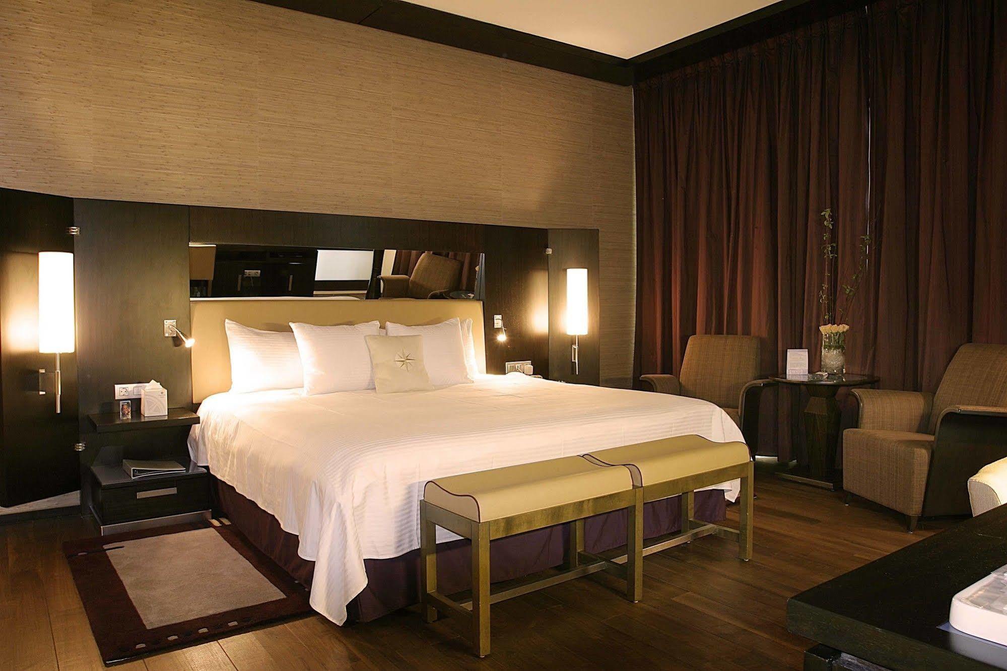 Four Points By Sheraton Le Verdun Beyrouth Extérieur photo